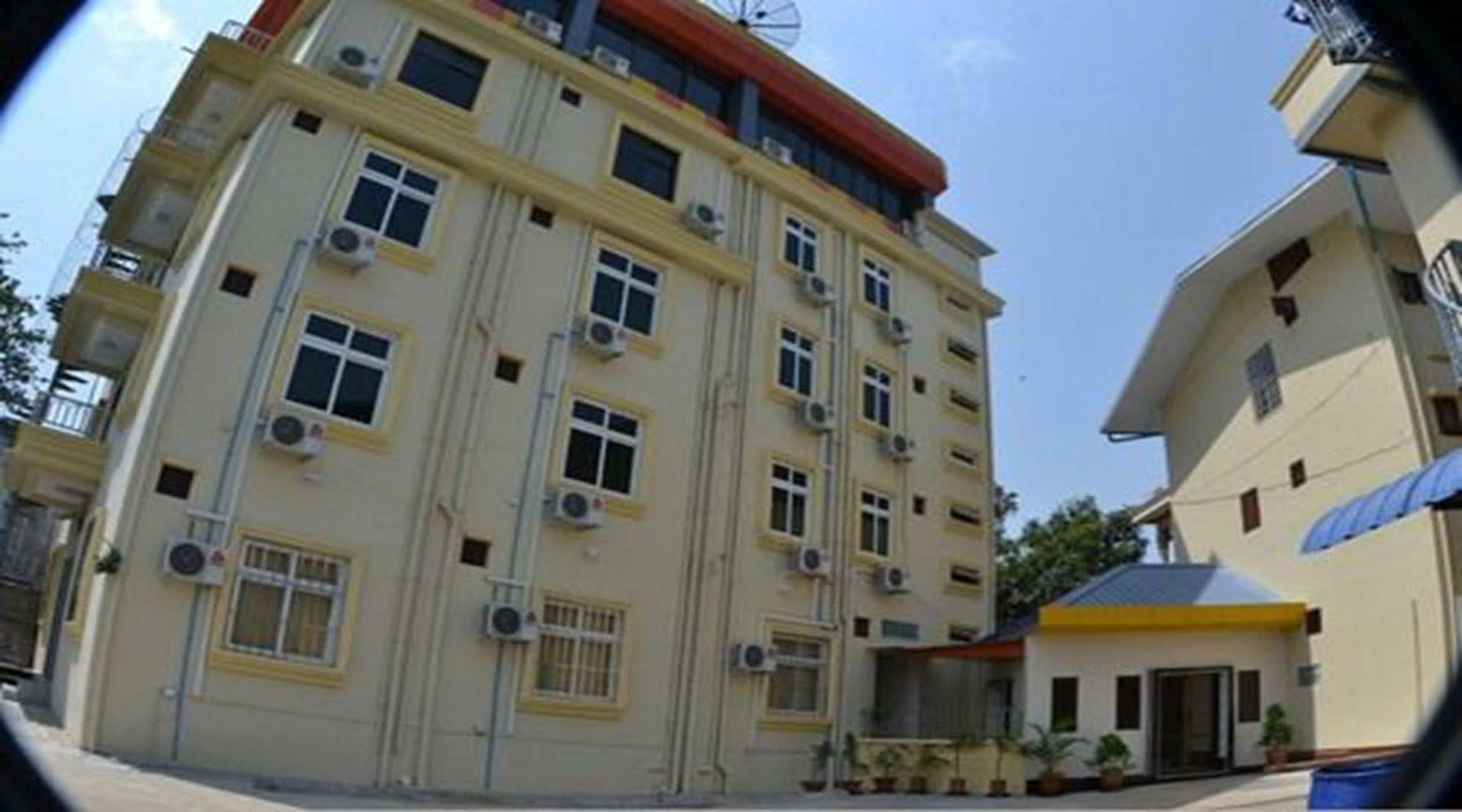 Hotel Shwe Eain Taw Yangon Exterior foto
