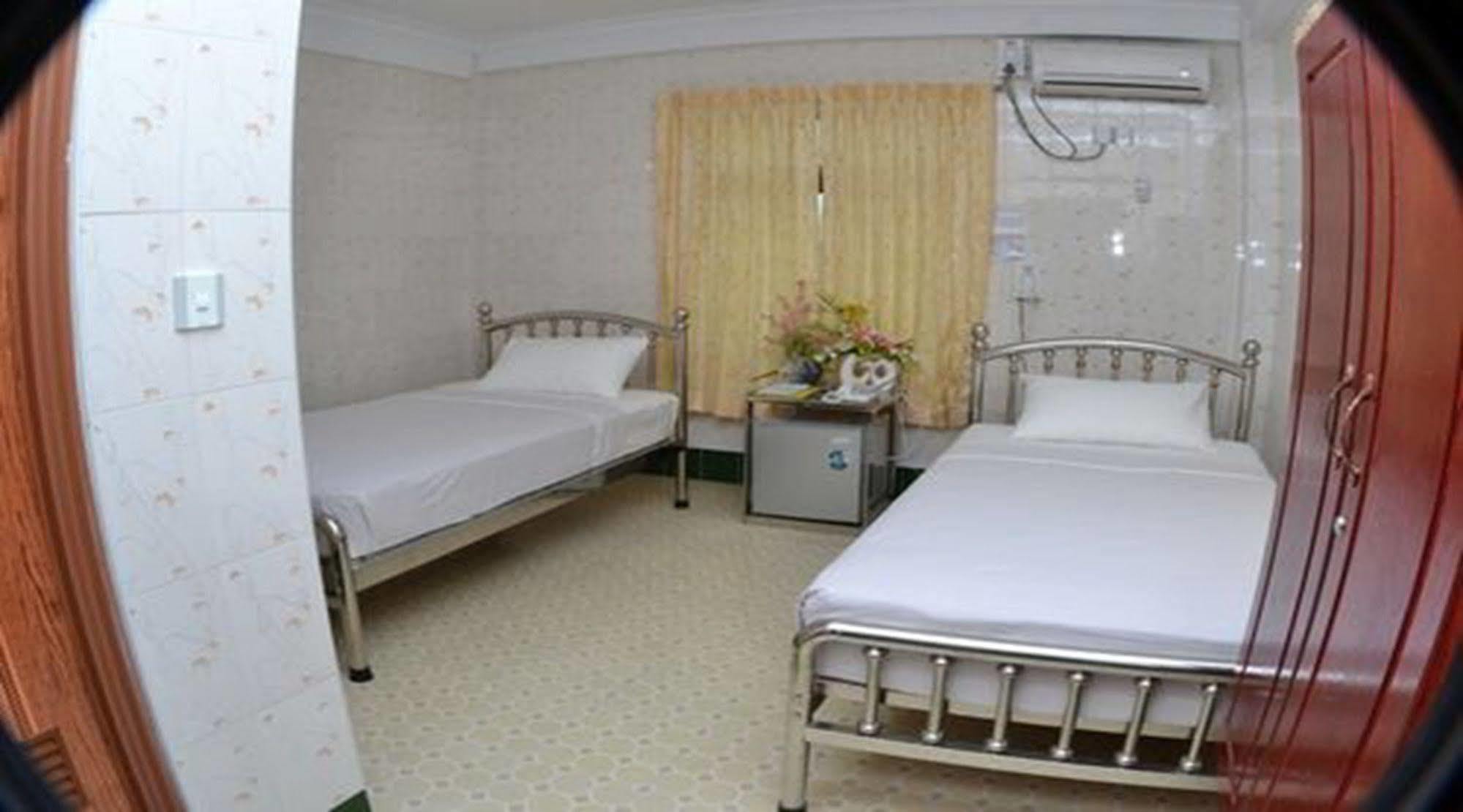 Hotel Shwe Eain Taw Yangon Exterior foto